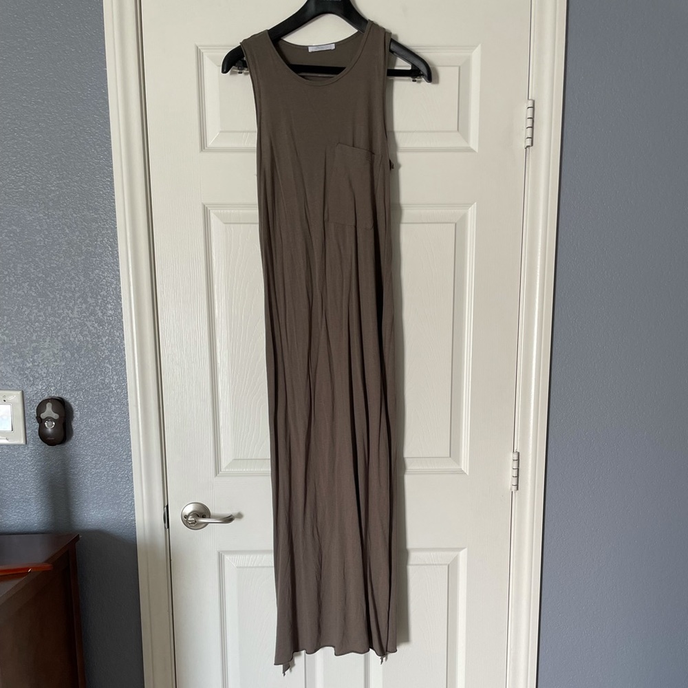 5/$25 Zara Trafaluc Sleeveless Slit Pocket Maxi